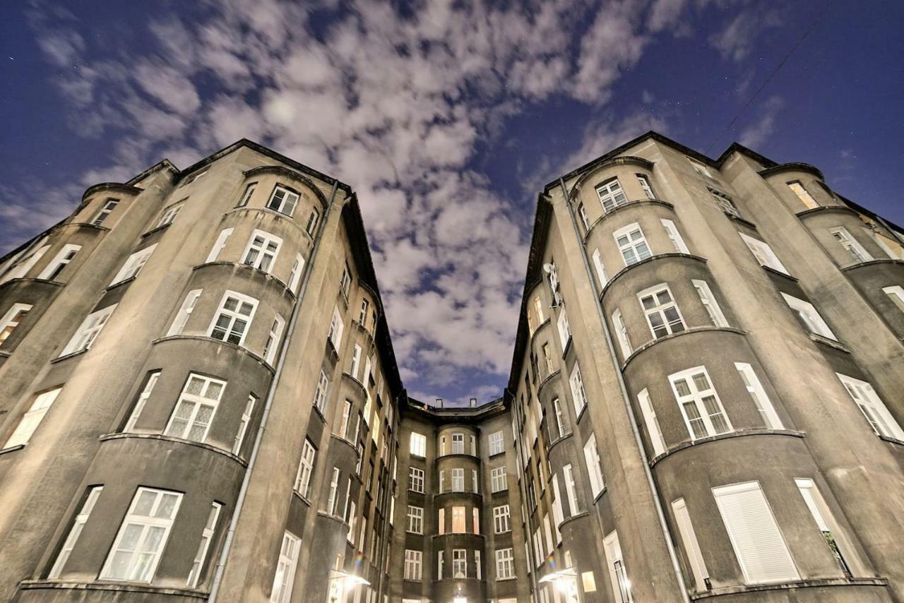 Luxury Retro Apartment, City Center, Wifi Krakkó Kültér fotó