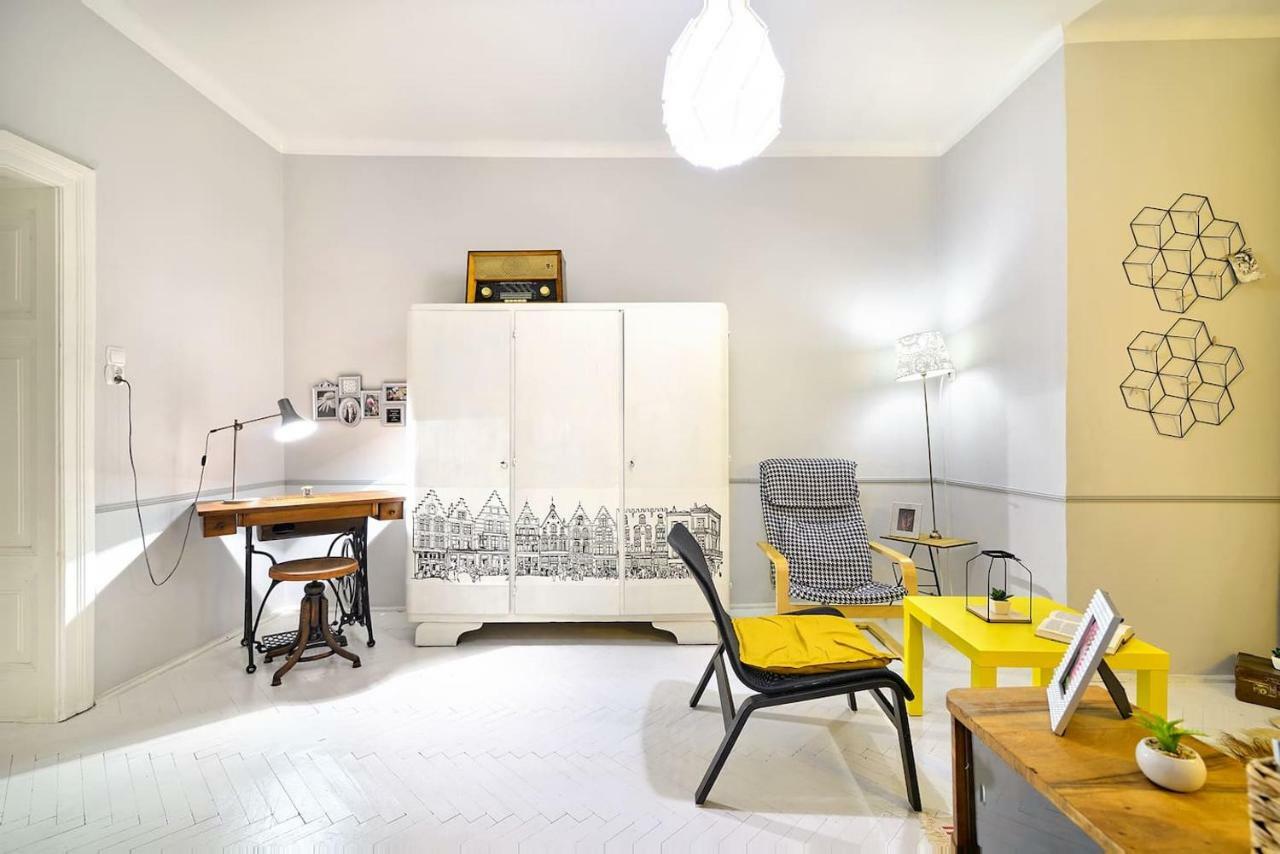 Luxury Retro Apartment, City Center, Wifi Krakkó Kültér fotó